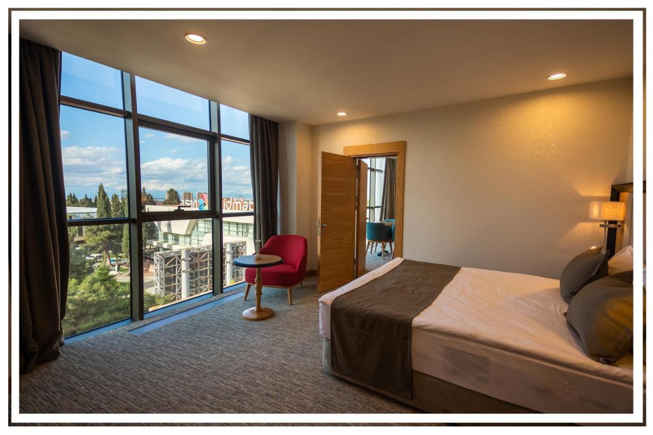 Premium Hotel غانيا المظهر الخارجي الصورة
