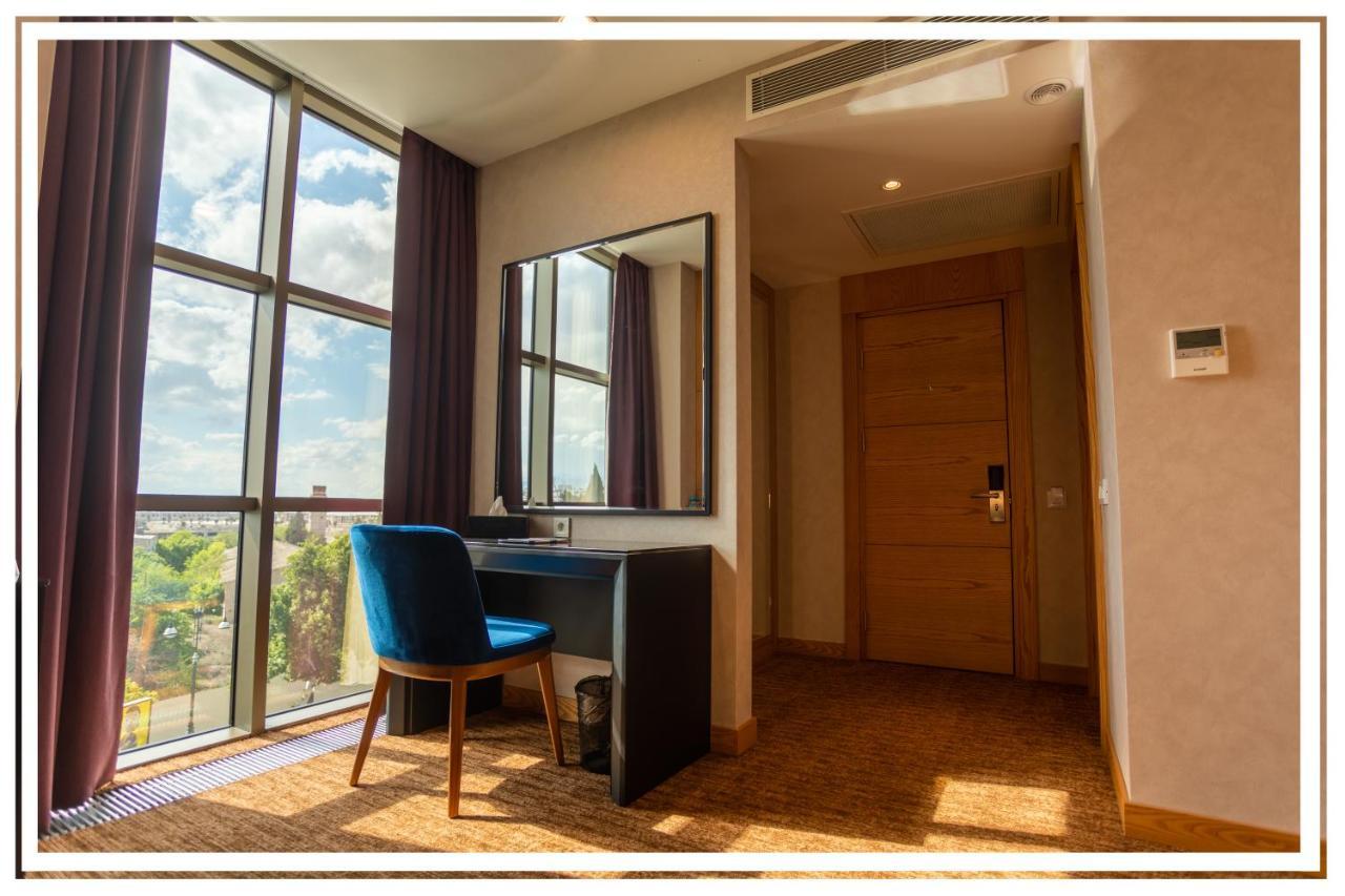 Premium Hotel غانيا المظهر الخارجي الصورة