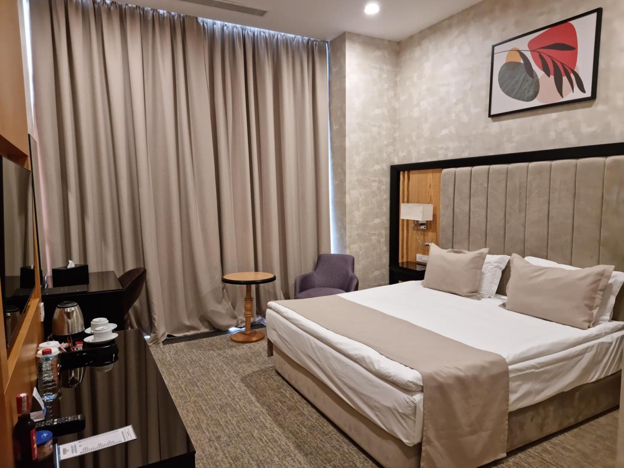 Premium Hotel غانيا المظهر الخارجي الصورة