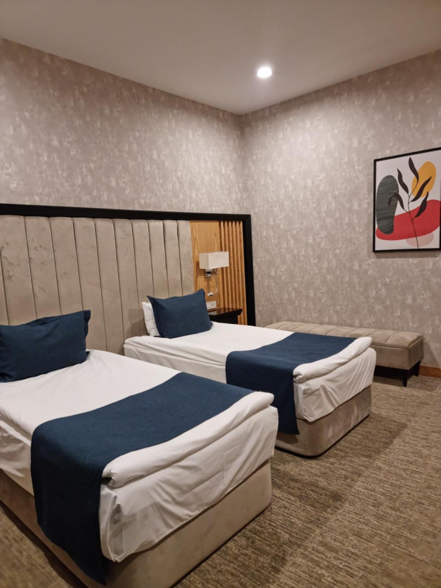 Premium Hotel غانيا المظهر الخارجي الصورة